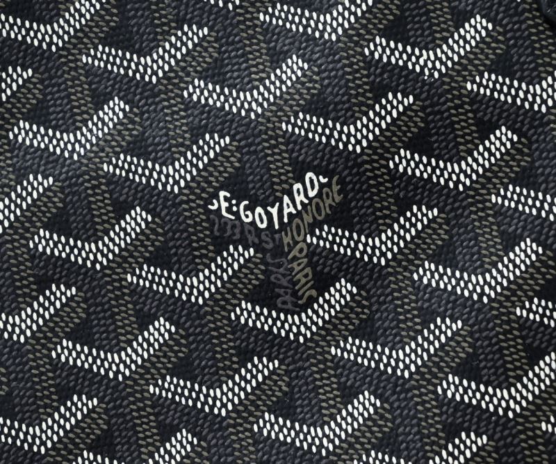 Goyard Shopping Bags